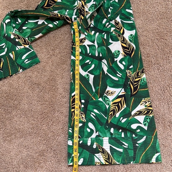 New! FARM RIO XS Green multi tropical palm leaf print wide leg halter jumpsuit - Picture 5 of 12